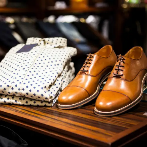 Shoes & Apparels
